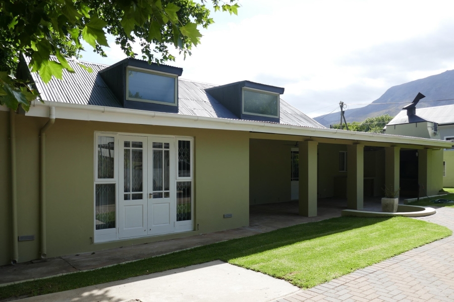 3 Bedroom Property for Sale in Villiersdorp Western Cape